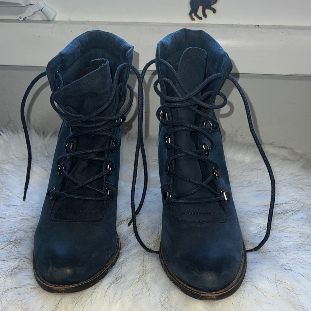 Steve Madden Suede Navy Lace-Up Boots